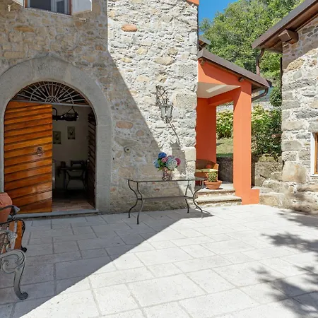 La Piana Pescaglia